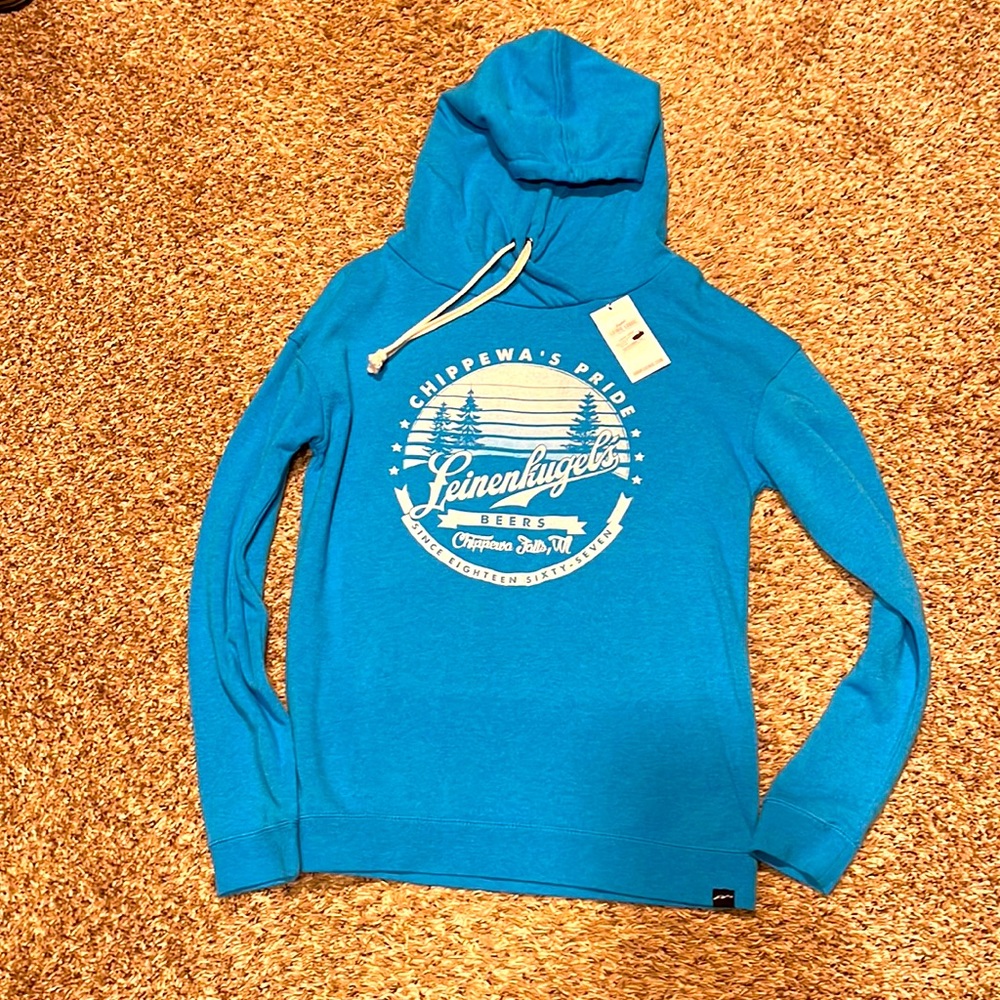 Woman’s Leinie Lodge Sweatshirt
